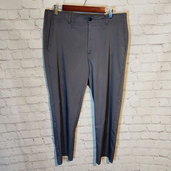 Men's PGA Tour golf chino pants, size 34 X 30 - Picture 1 of 4